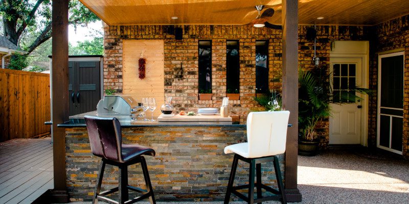 Want to Improve Your Home? Consider Outdoor Kitchens