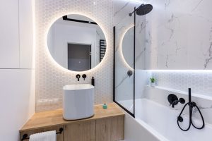 Small Bathroom Remodeling Tips to Make the Most of Your Space